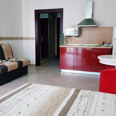 Sandapart Planeta Апартамент *
